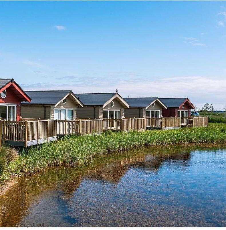 The Lake House At The Bay Filey, Sleeps 4, 1 Dog Welcome For Free Too 外观 照片